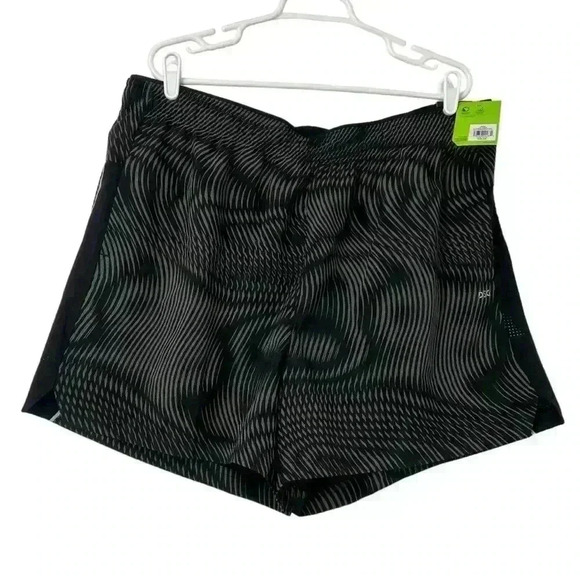 DSG SHORTS MENS XXL 5” STRIDE RIDE RUN TRAIL RUNNER REFLECTIVE ATHLETIC - Picture 1 of 10